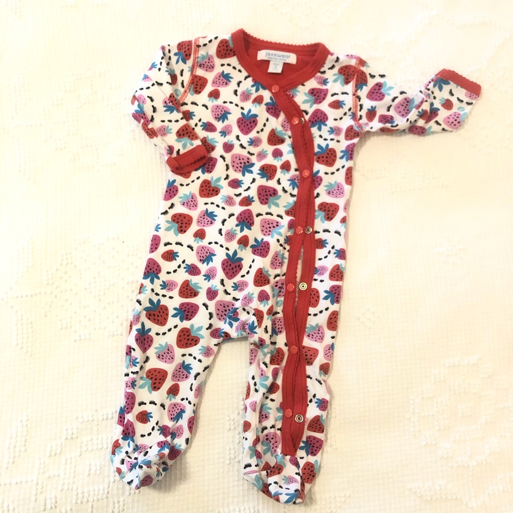 Strawberry Ant Footies
